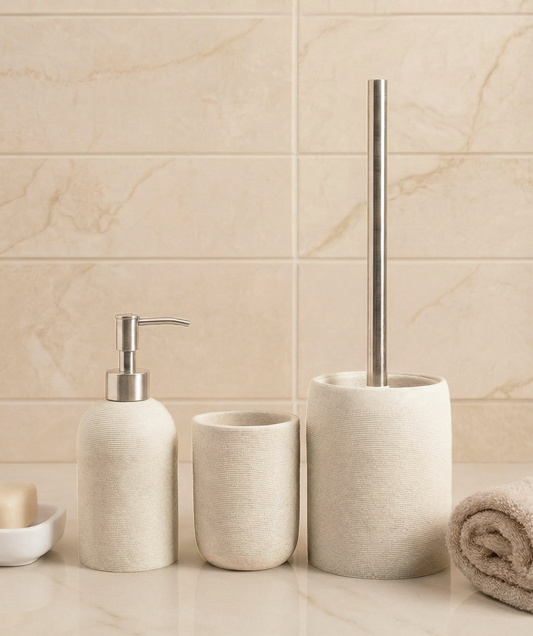 Juego de 3 accesorios de baño de resina - Beige