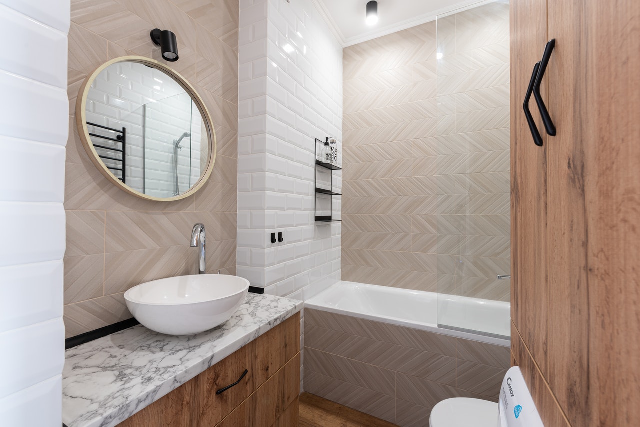 Cómo despercudir el baño