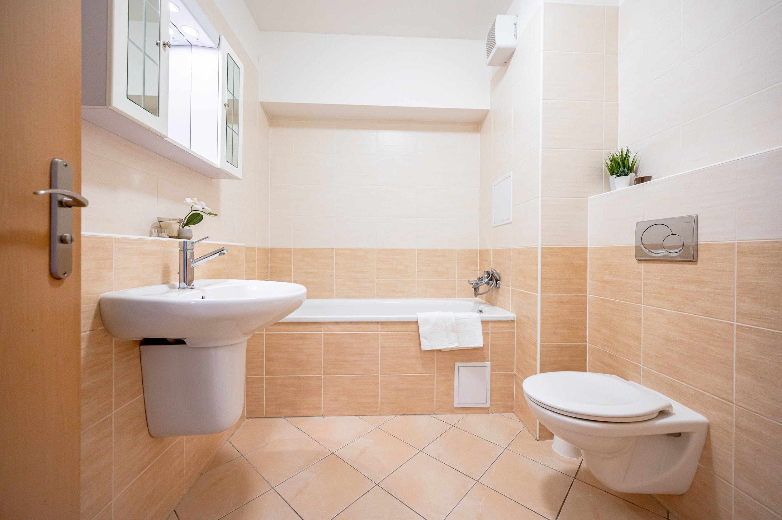 Has de tu baño un espacio seguro con estos consejos de seguridad