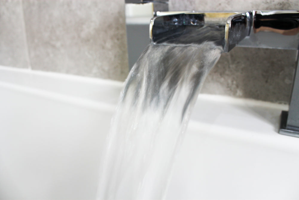 Grifos en cascada para el lavabo de tu hogar